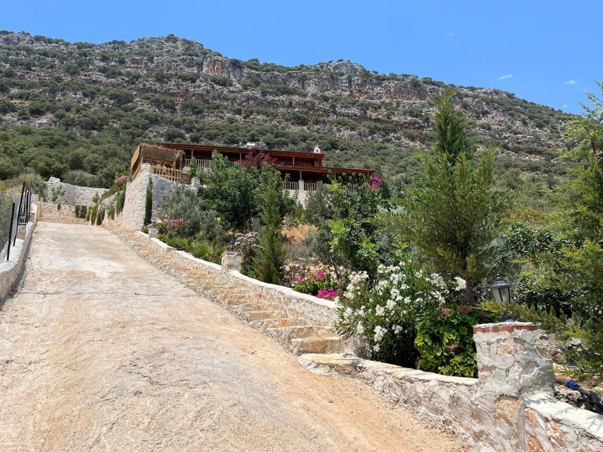 Istlada Tas Ev Apart - Kekova View Kapakli Экстерьер фото